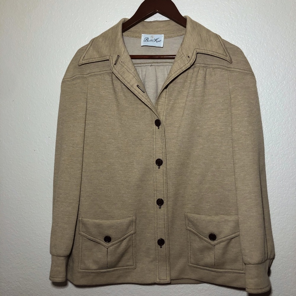 Wool beige cream flannel button up shacket jacket medium m minimalist neutral